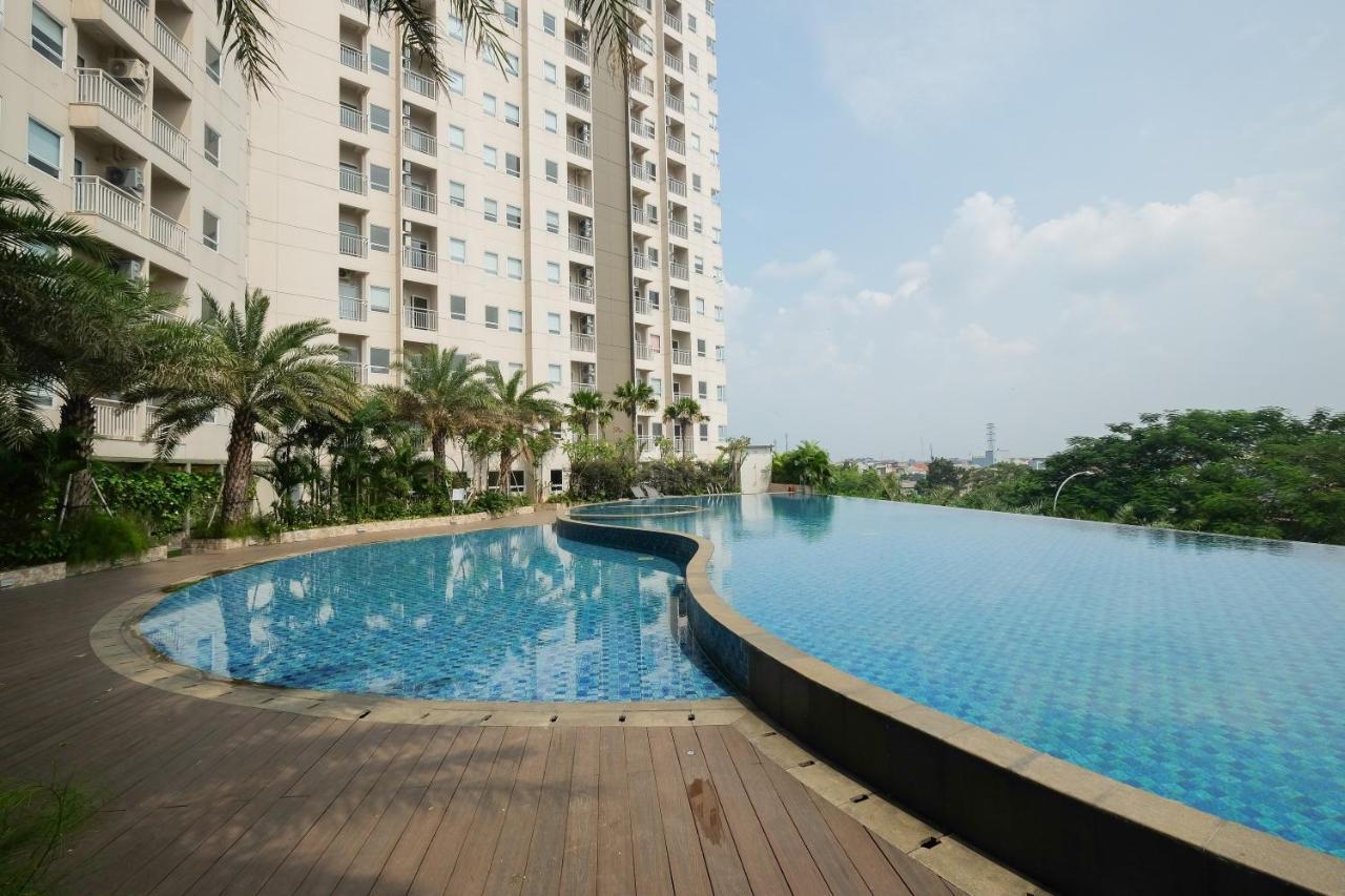 Fully Furnished Studio No Kitchen Apartment At Mustika Golf Residence By Travelio Cikarang Exterior photo